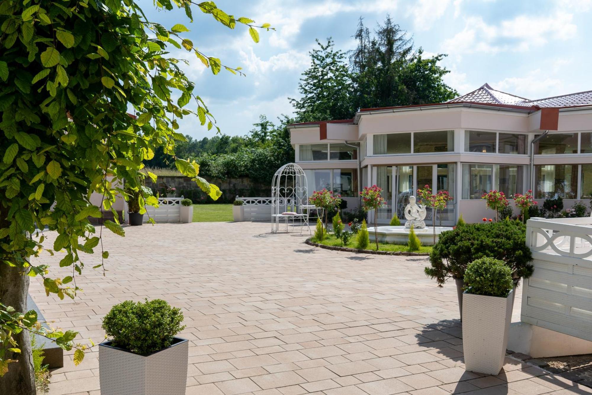 Schlosshotel Wilhelmsthal Calden Экстерьер фото